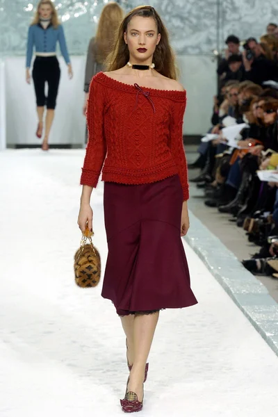 Look 34